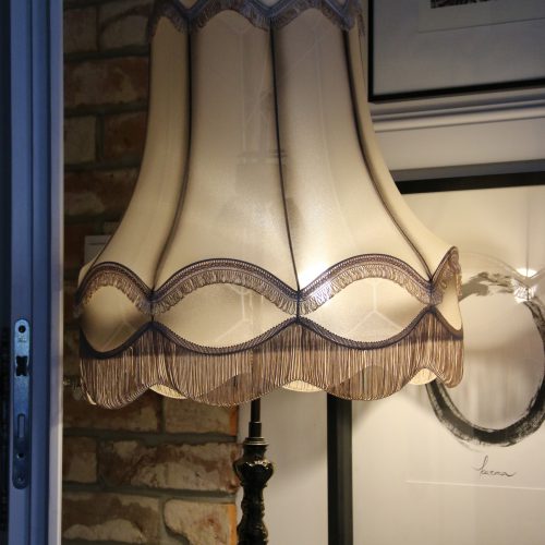 klasyczny abażur na lampę